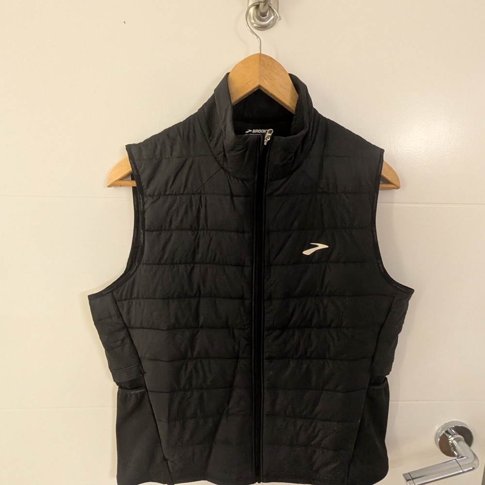 Brooks Black Quilted Vest - BNWT